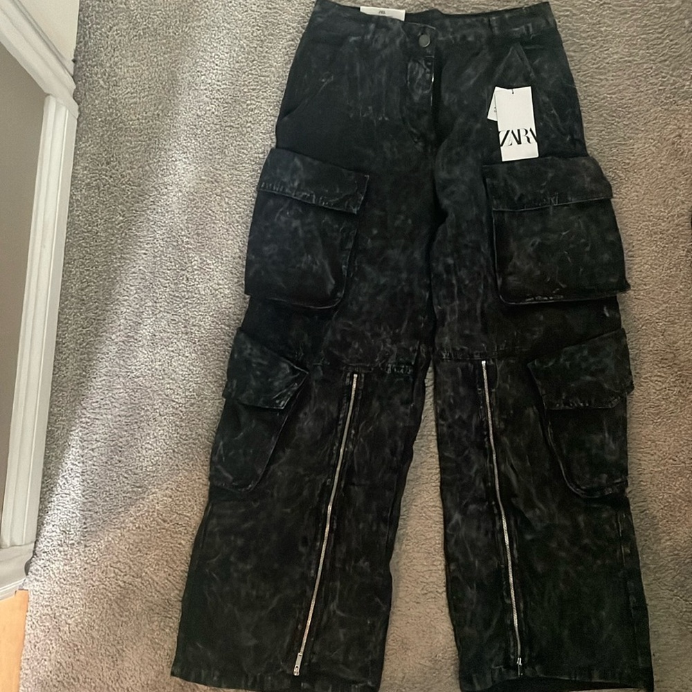 Zara Relaxed Utility Pant
